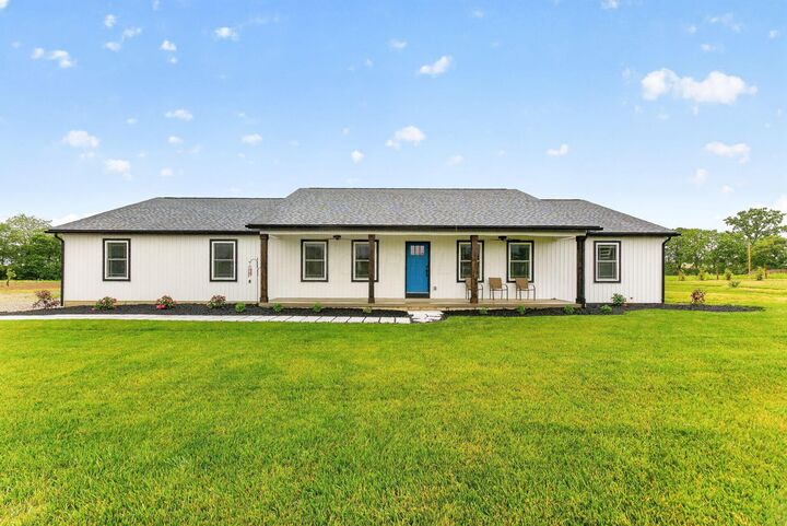 Property Photo: 25461 Shoemaker Road OH 43113
