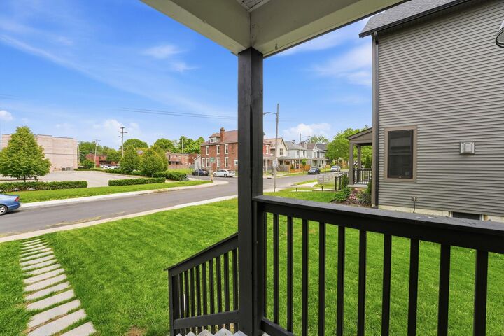 Property Photo: 1155 E Rich Street OH 43205