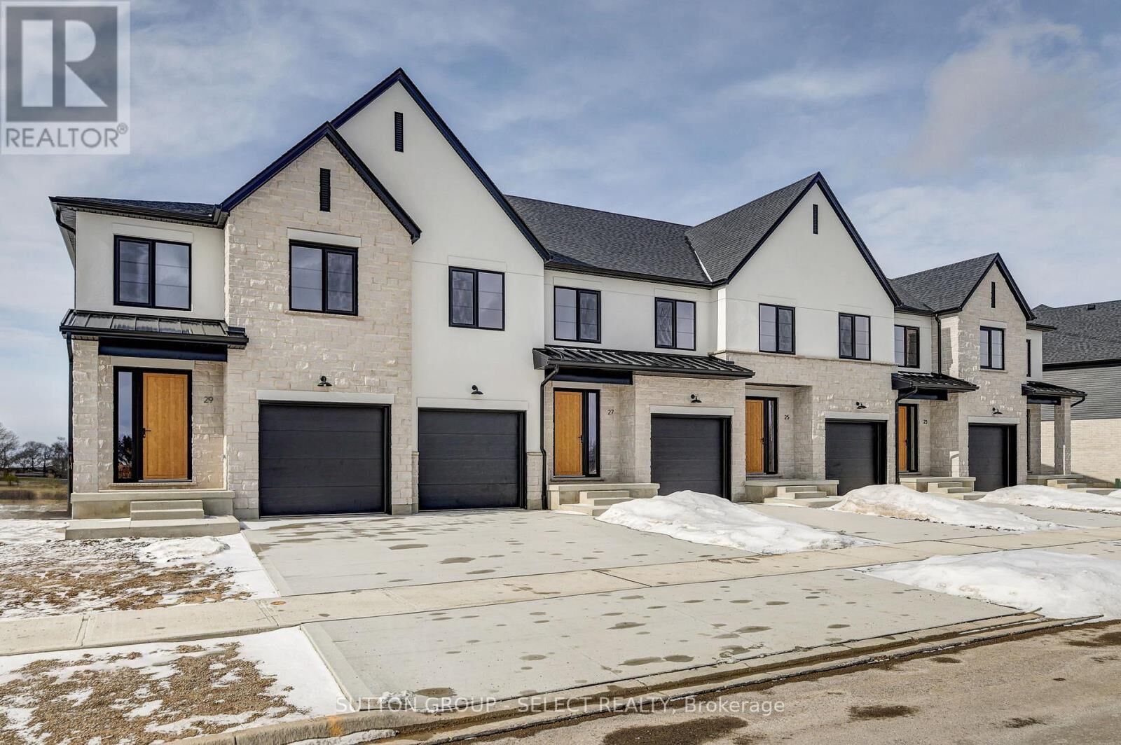 Property Photo: 25 Optimist Drive ON N5P 3T2