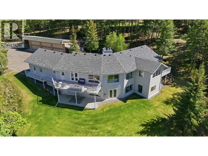 2104 Aqua View Place — photo 1