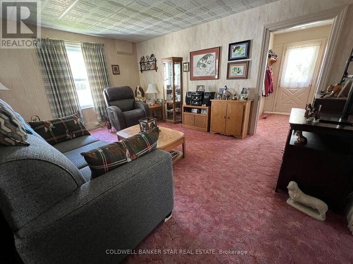 Property Photo: 17 James Street ON N7G 1S6