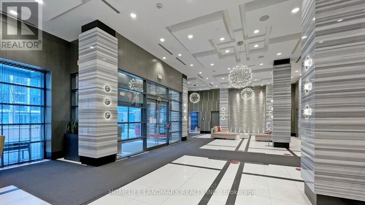 Property Photo:  55 Ann O'Reilly Road 4209  ON M2J 0E1 