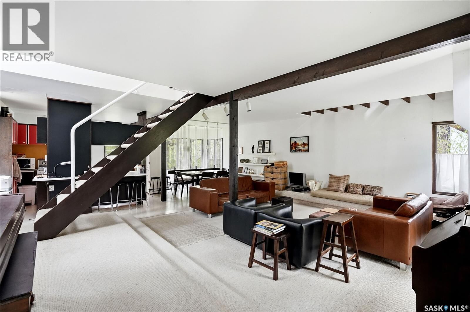 Property Photo:  160 Leopold Crescent  SK S4T 6N6 
