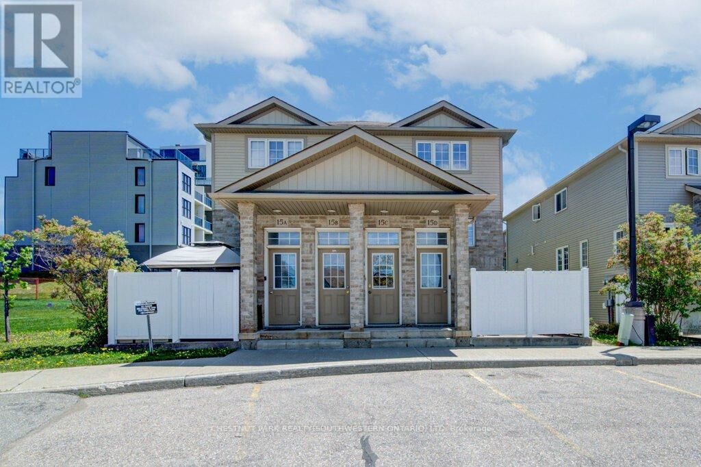 Property Photo: 240 Westmeadow Drive 15C ON N2N 0A1