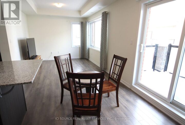 Property Photo: 250 Lagerfeld Drive 16 ON L7A 5G9