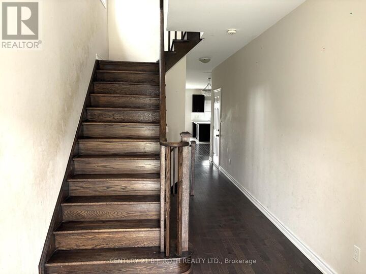 Property Photo:  1150 Peelar Crescent  ON L0L 1W0 