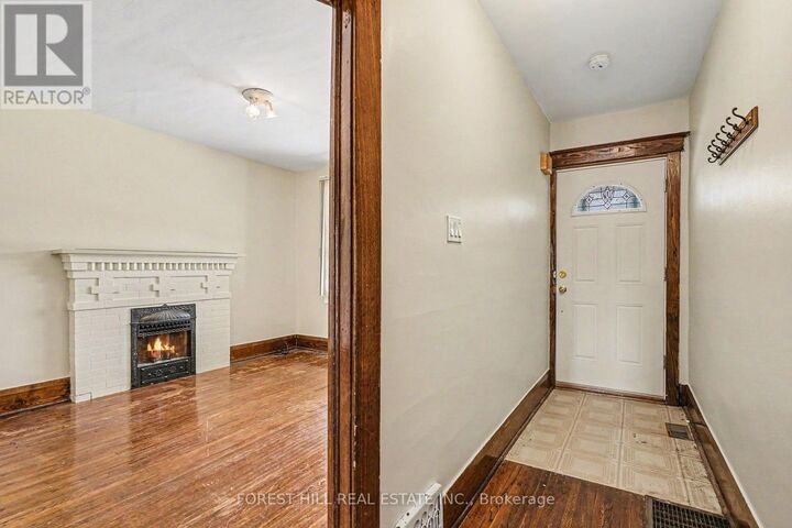 Property Photo:  113 Milverton Boulevard  ON M4J 1T7 