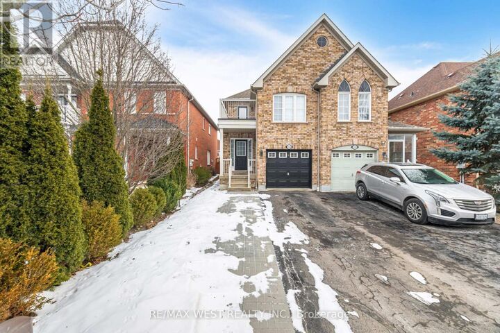 Property Photo: 1122 Hickory Hollow Glen Bsmt ON L5W 1Z8
