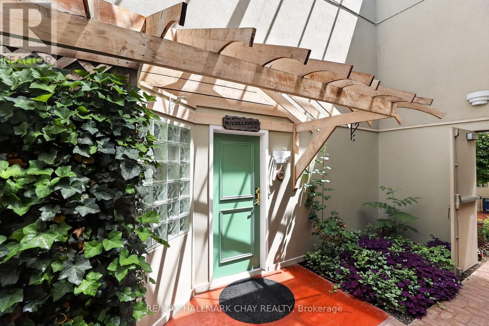 Property Photo:  77 Mill Street East 34  ON L0G 1W0 