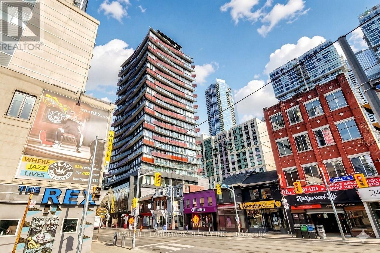 Property Photo:  215 Queen Street West 1603  ON M5V 0P5 
