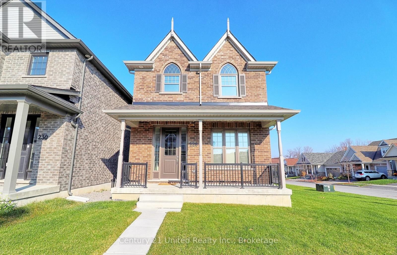 Property Photo: 228 Rowberry Boulevard ON K9H 0G4