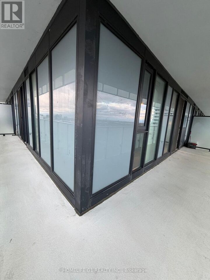 Property Photo:  3900 Confederation Parkway 1309  ON L5B 4M6 