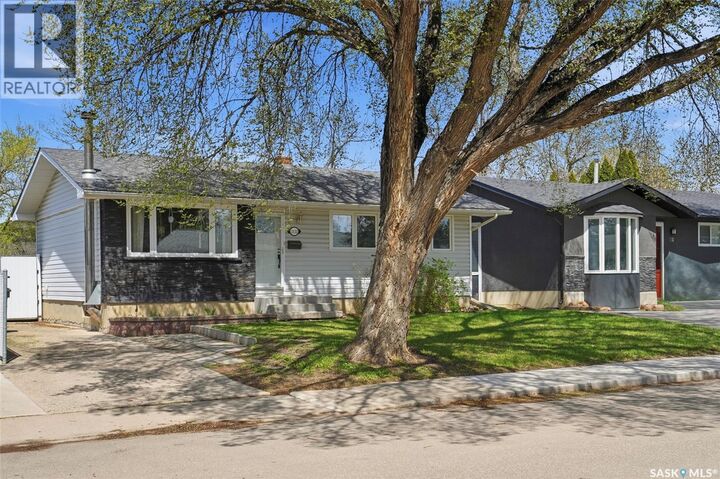 Property Photo: 2122 37th Street W SK S7L 4E3