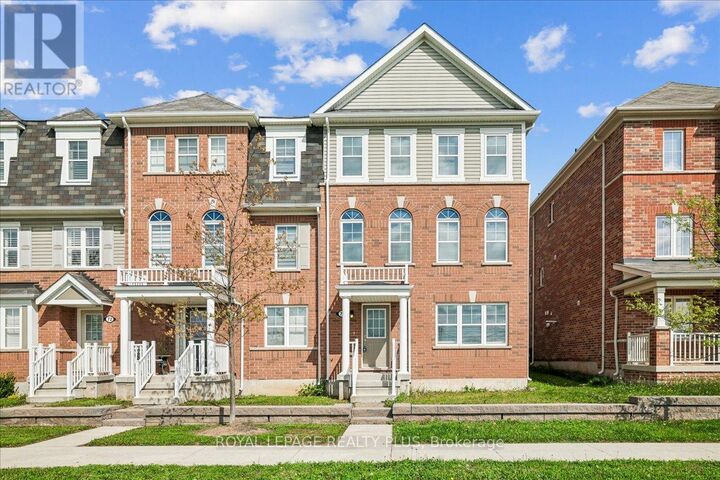 Property Photo:  22 Spring Creek Drive 74  ON L8B 1V7 