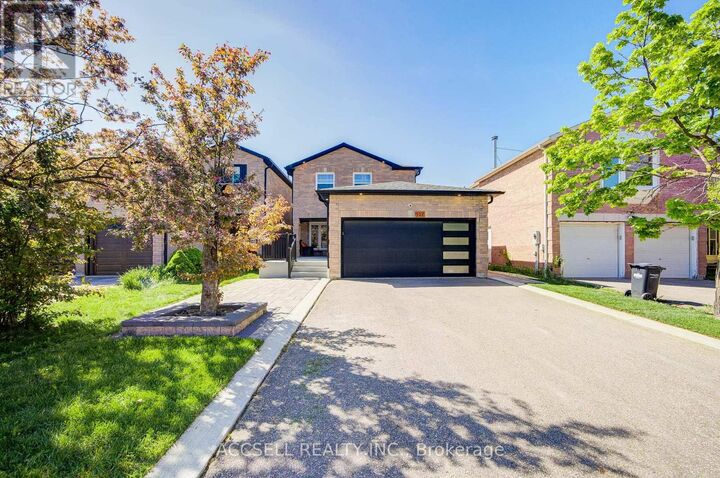 Property Photo:  527 Wallenberg Crescent  ON L5B 3L8 