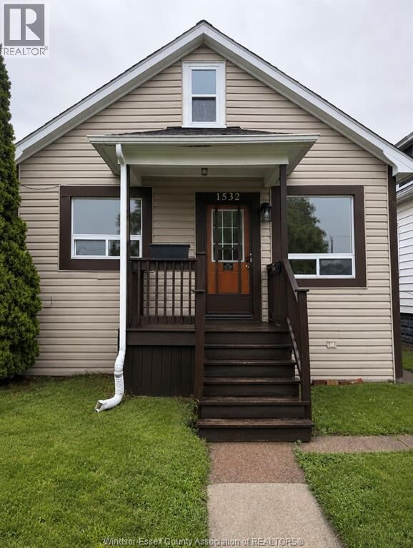 Property Photo:  1532 Albert  ON N8Y 3R2 