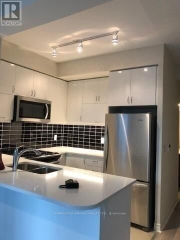 Property Photo:  39 Annie Craig Drive 605  ON M8V 0H1 