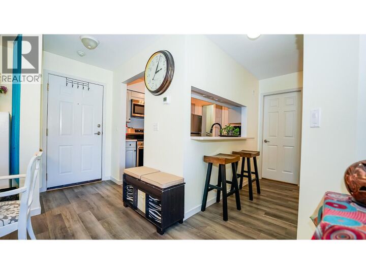 Property Photo:  650 Third Street Southwest 408  BC V1E 1P6 