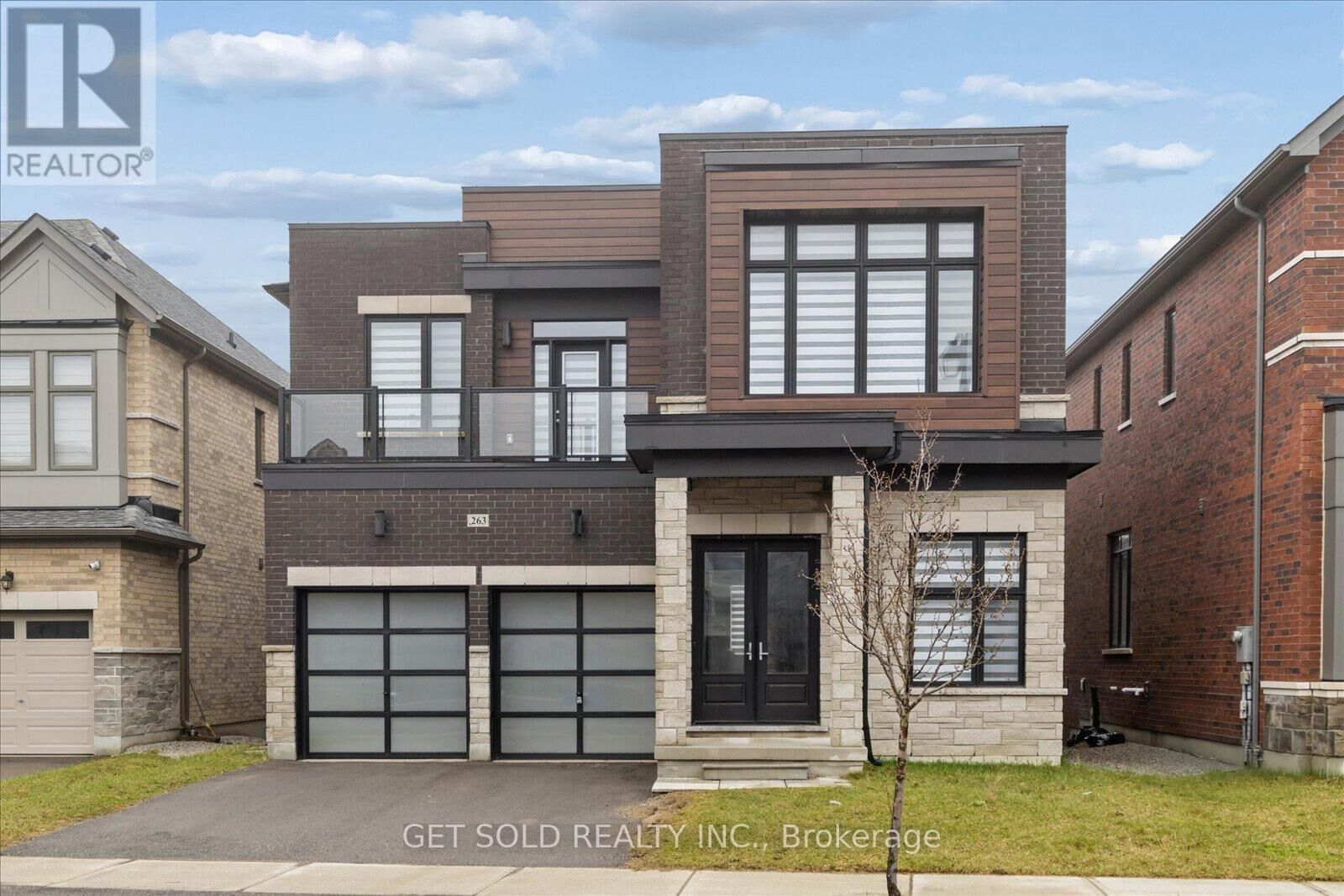 Property Photo:  263 Factor Street  ON L4H 5C1 