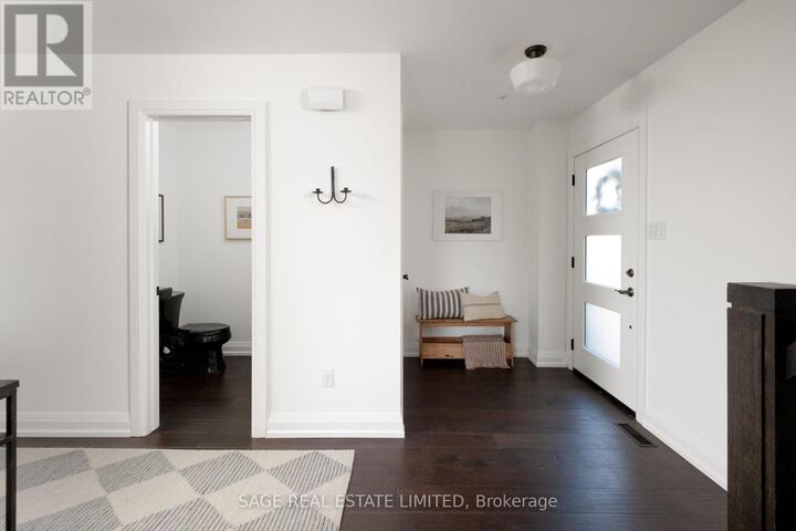Property Photo: 34 Tambrook Drive ON M1W 3L9