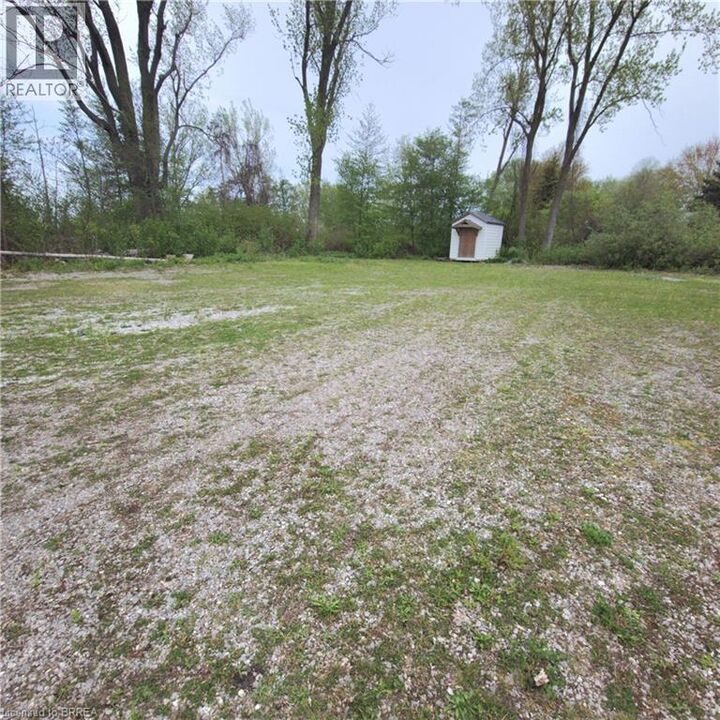 Property Photo:  142 Erie Boulevard  ON N0E 1M0 