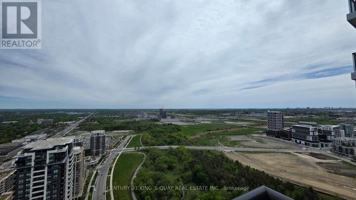 Property Photo: 8 Water Walk Drive 4310 ON L3R 6L4