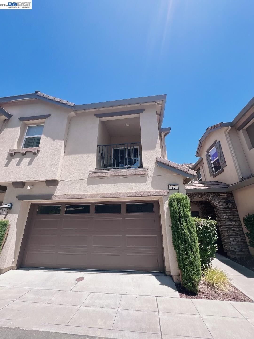 Property Photo:  20 S Hidalgo St  CA 95391 