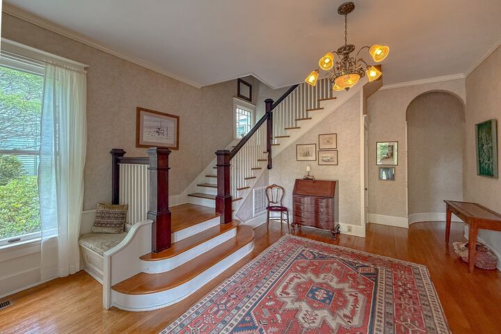 Property Photo: 5 Market St VA 23417