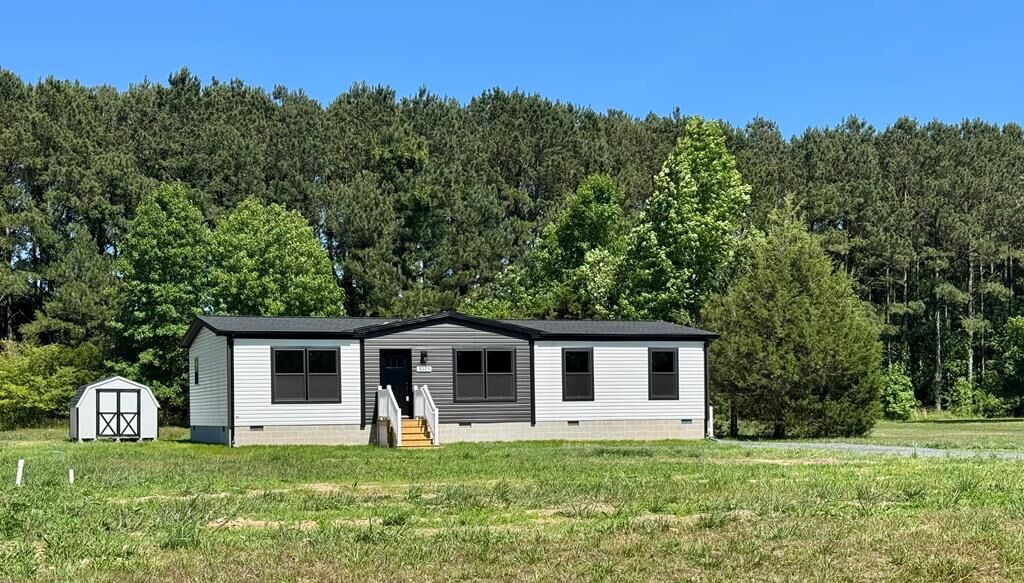Property Photo:  3225 Pine Meadows Way  VA 23350 
