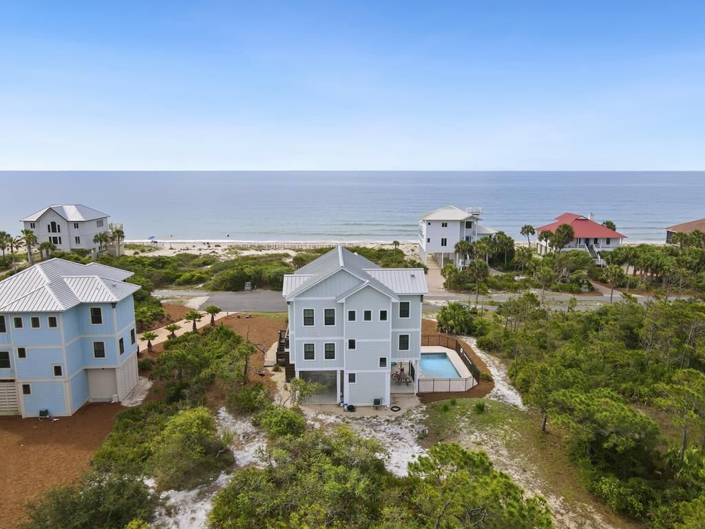 Property Photo: 2008 Sea Fern Way FL 32328