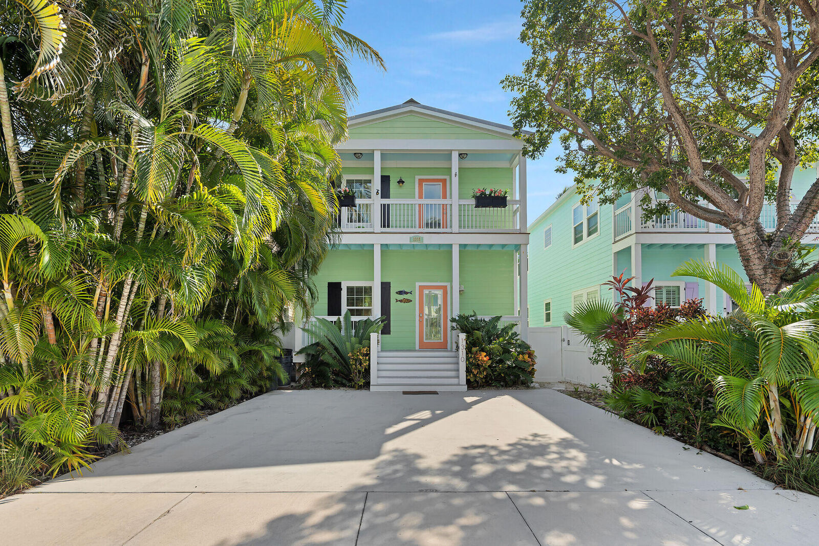 Property Photo: 1310 Atlantic Drive FL 33040