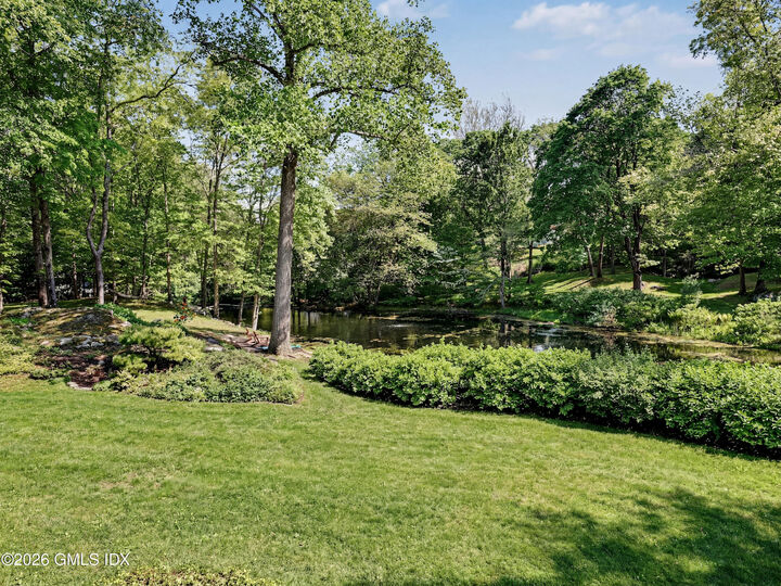Property Photo:  12 Bailiwick Road  CT 06831 