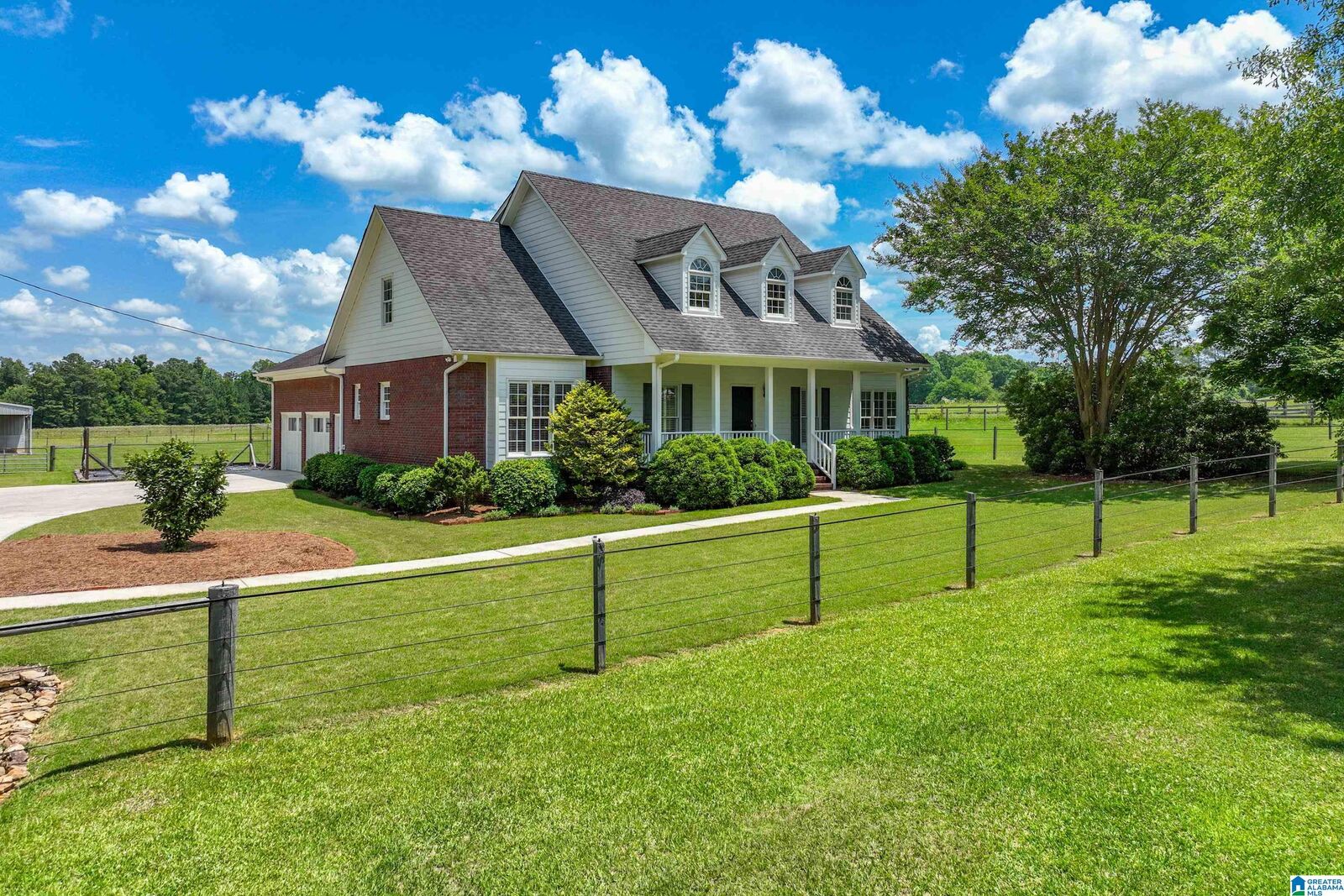 Property Photo:  2101 Highway 48  AL 35186 