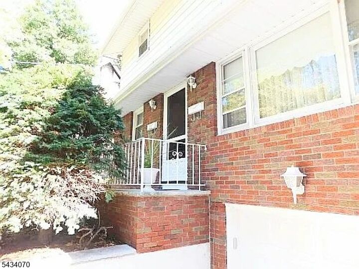 Property Photo:  29 Woodland Road  NJ 07003 