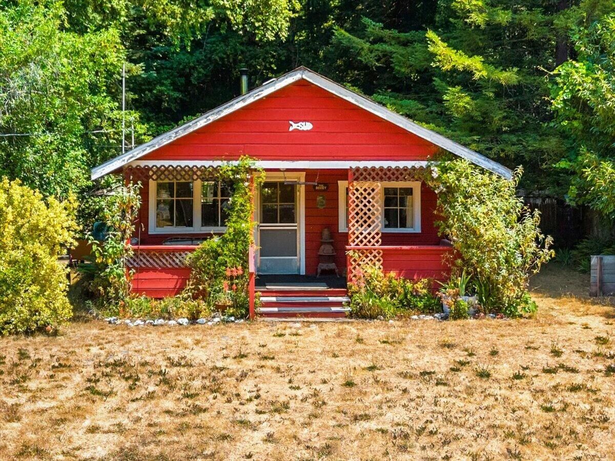 Property Photo:  19571 State Highway 36  CA 95528 