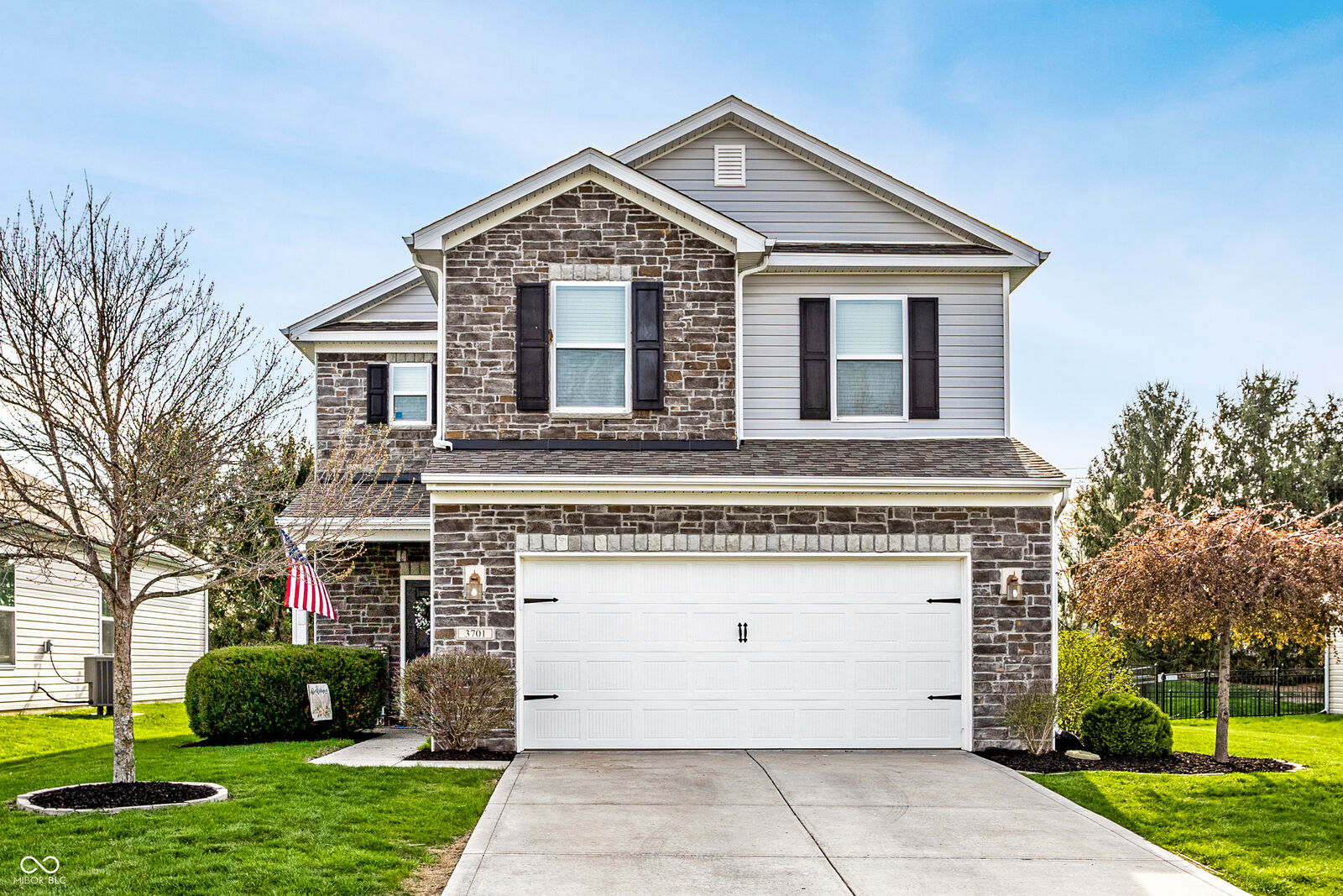 Property Photo: 3701 White Cliff Way IN 46075