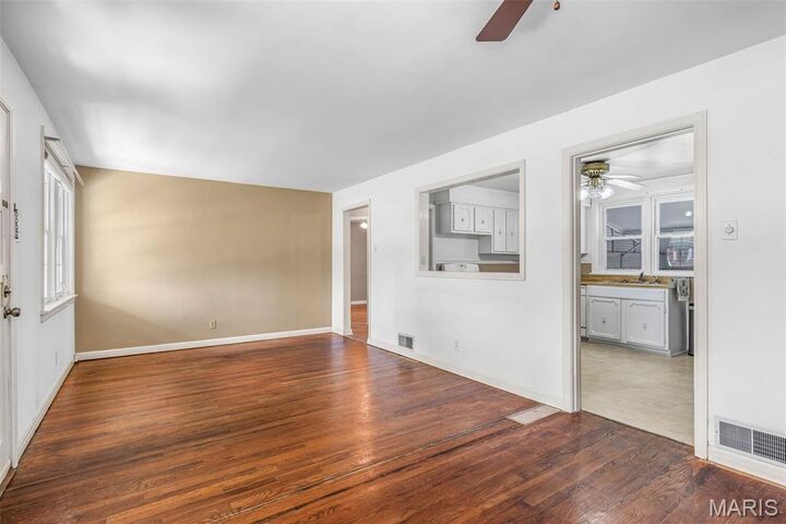 Property Photo:  4317 Steins Street  MO 63116 
