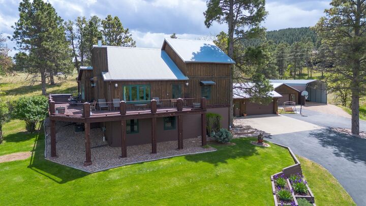 Property Photo:  111 W Pine Street  SD 57783 