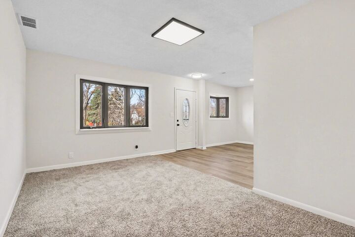 Property Photo:  629 Thornton Street  IL 60441 
