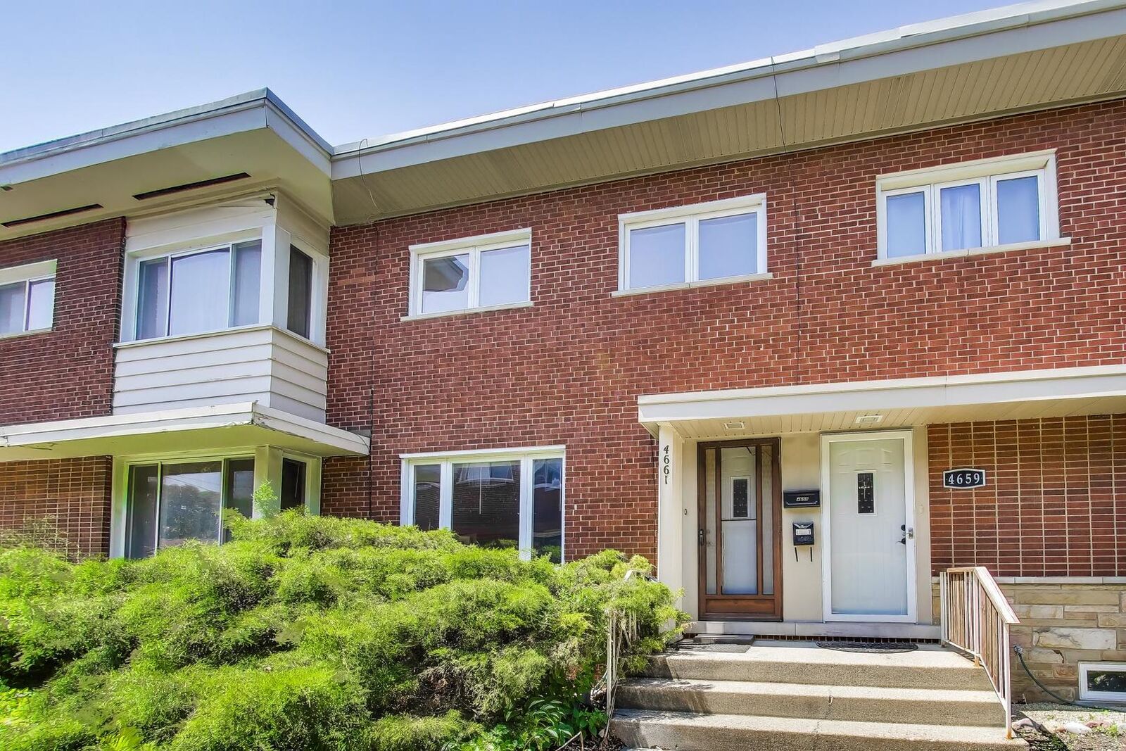 Property Photo:  4661 Brummel Street  IL 60076 