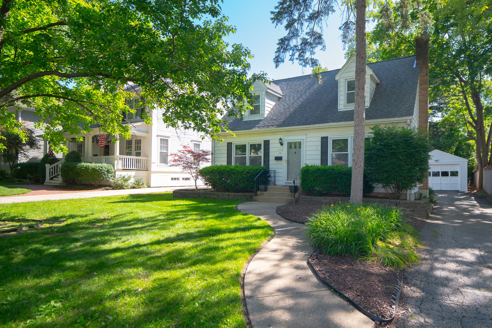 Property Photo: 352 S Wright Street IL 60540