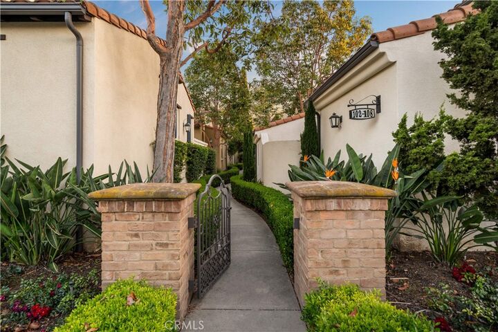 Property Photo:  102 Chantilly  CA 92620 