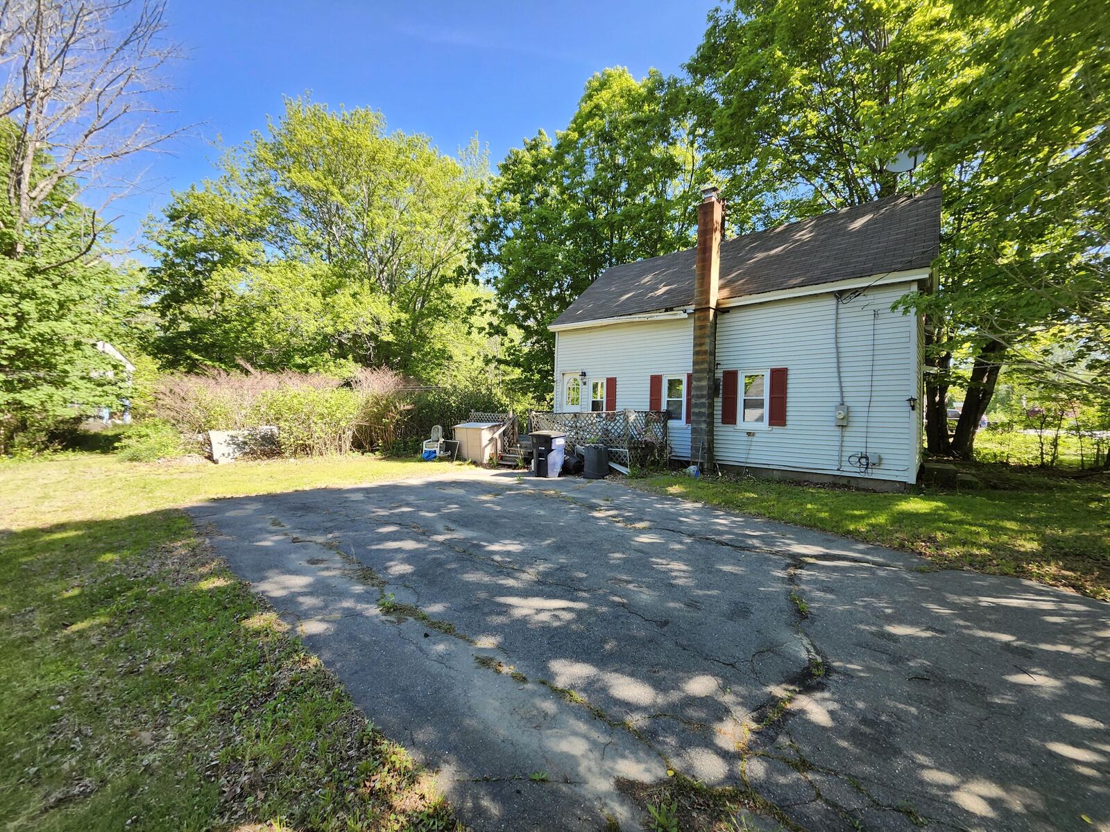Property Photo:  46 Towle Street  ME 04093 