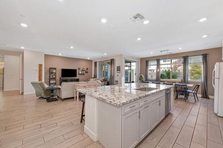 Property Photo: 9960 Ted Kolb Way CA 95624
