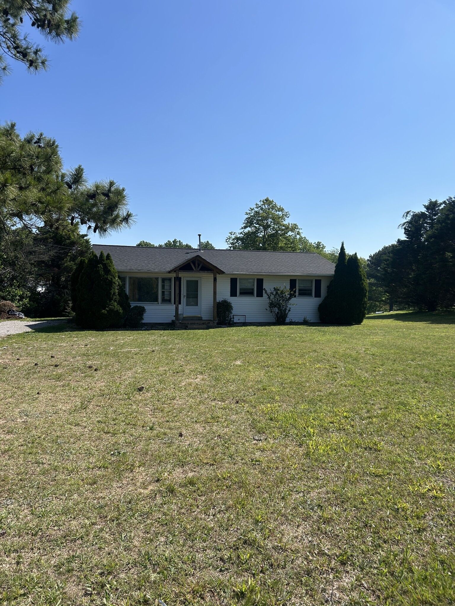 Property Photo:  500 Prosser Rd  TN 38464 
