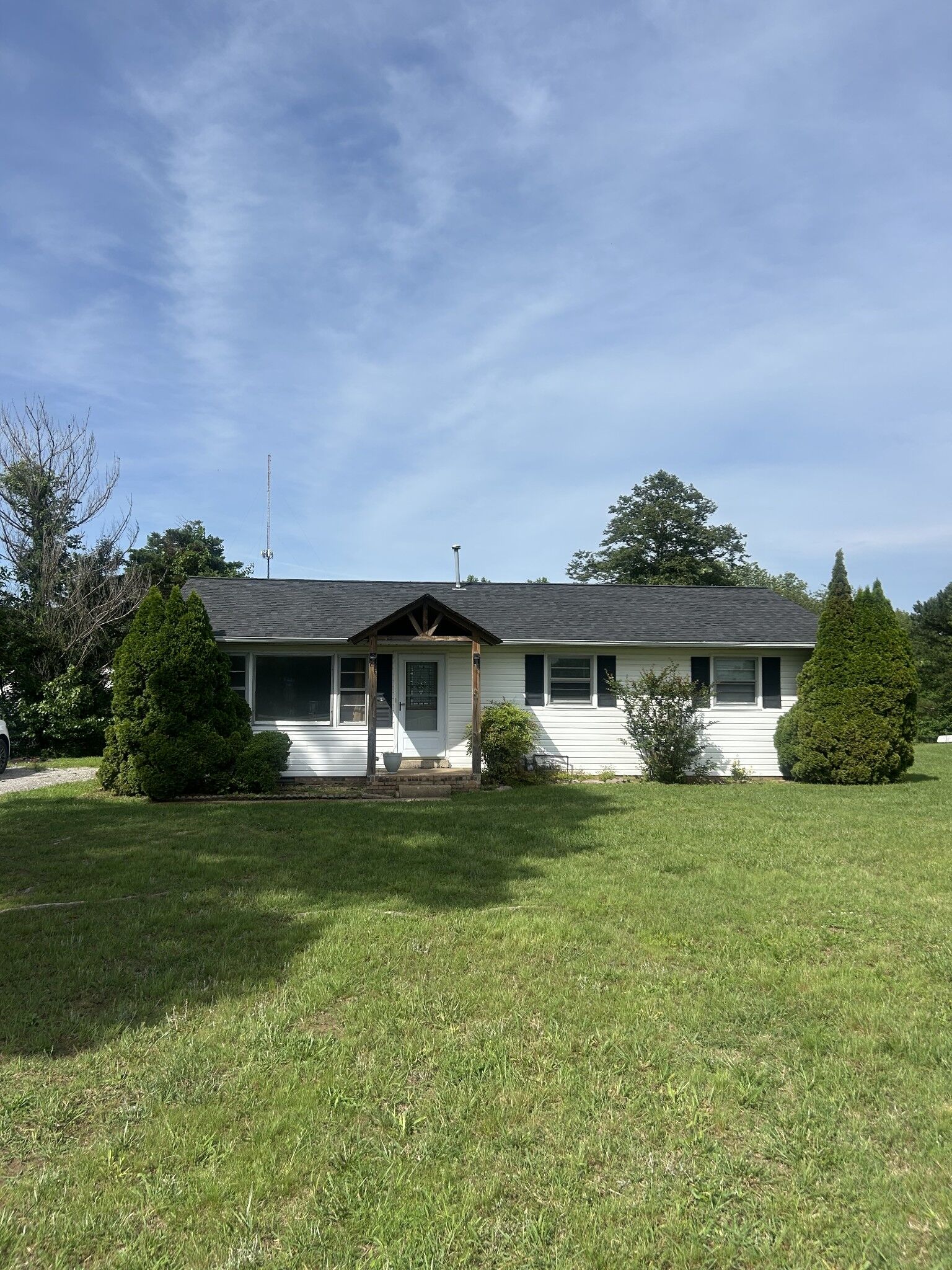 Property Photo: 500 Prosser Rd TN 38464