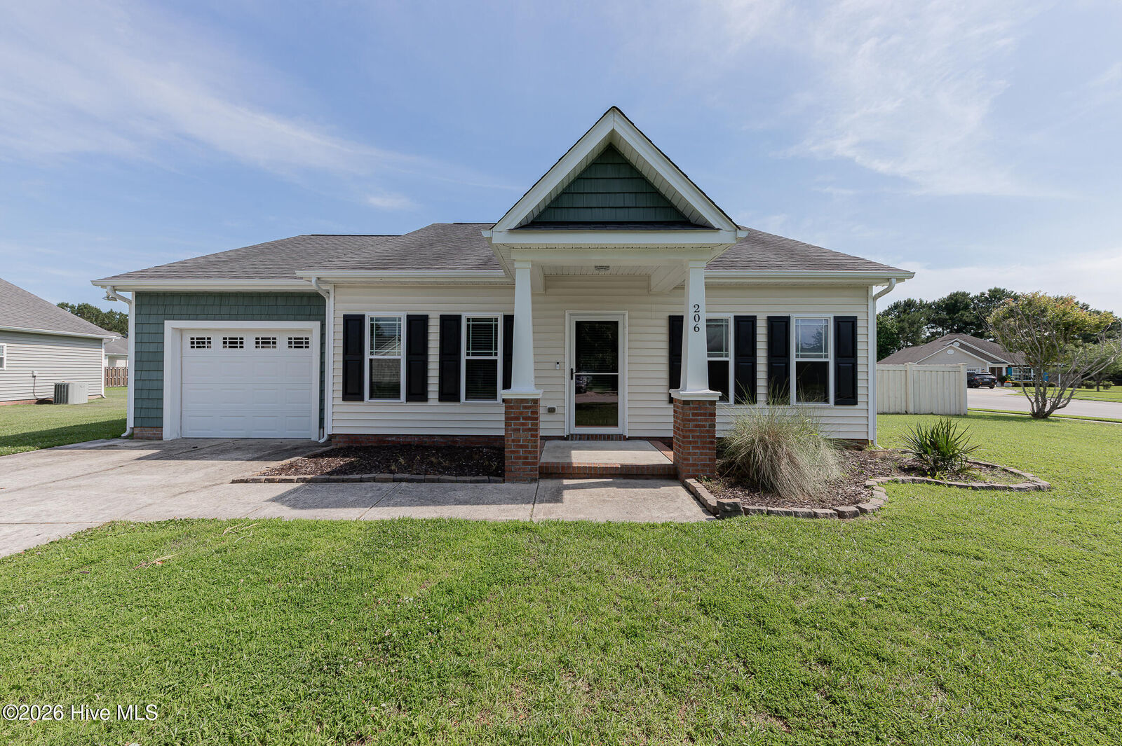 Property Photo: 206 Low Country Lane NC 28584