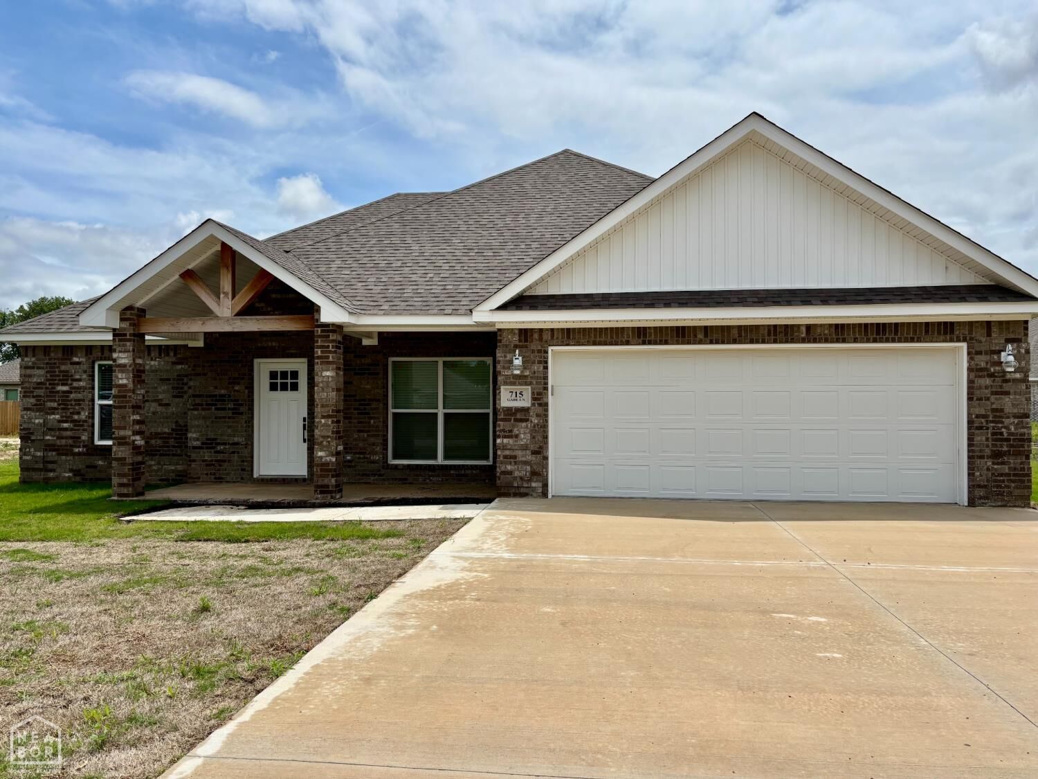 Property Photo:  715 Gabe Lane  AR 72442 