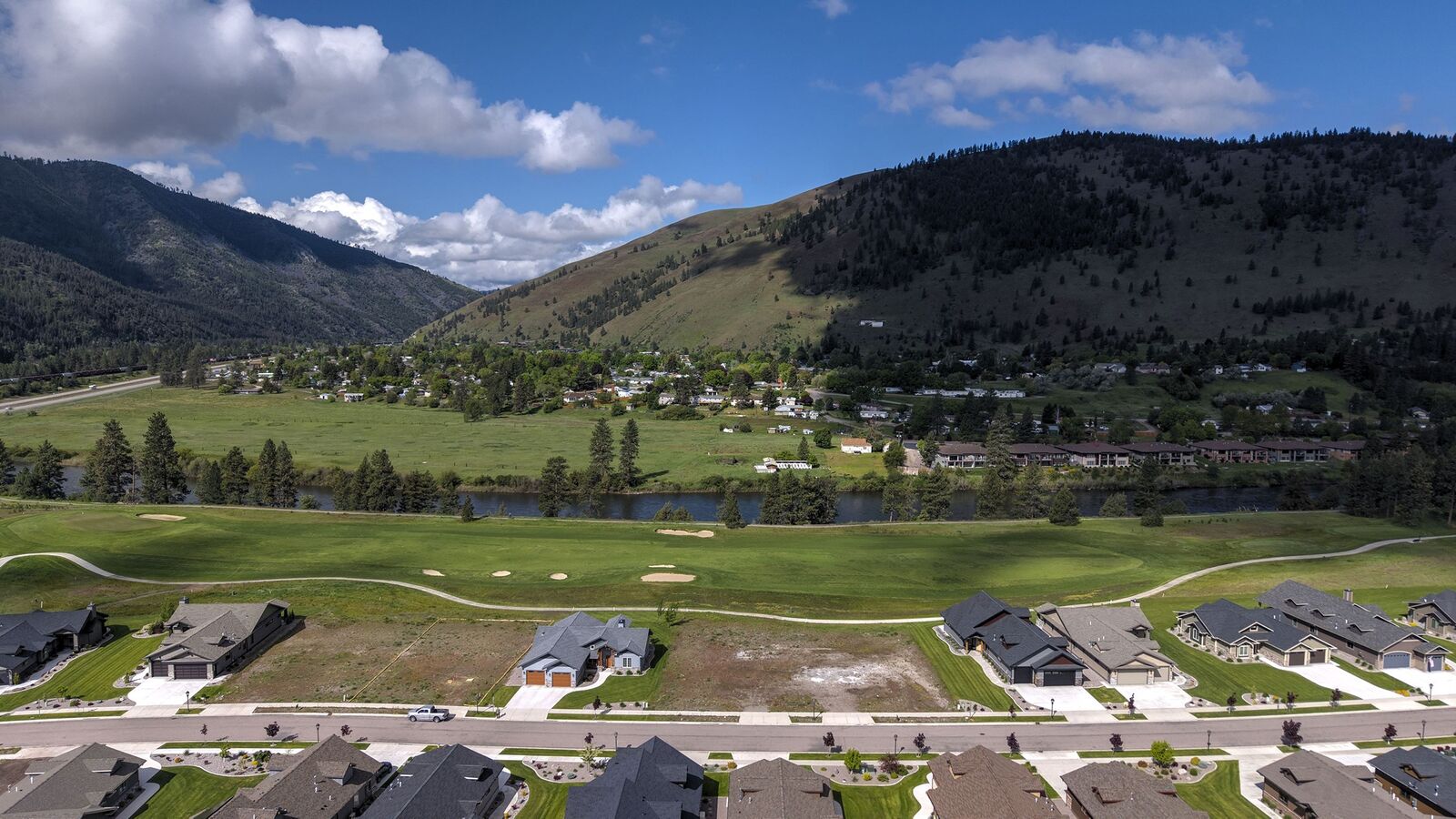 Property Photo: 959 Anglers Bend Way MT 59802