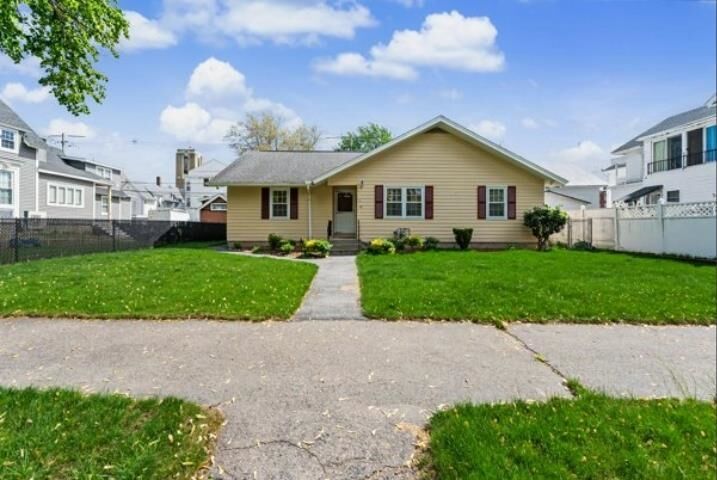 Property Photo: 99 Myrtle Street NH 03104